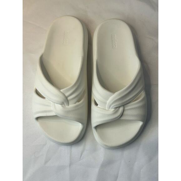 MELISSA FREE SLIDE - WHITE/BLACK SIZE 8 SANDALS NWOT - Picture 1 of 6
